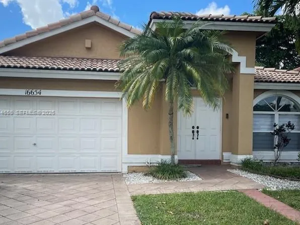 16654 SW 103rd Ln, Miami, FL 33196