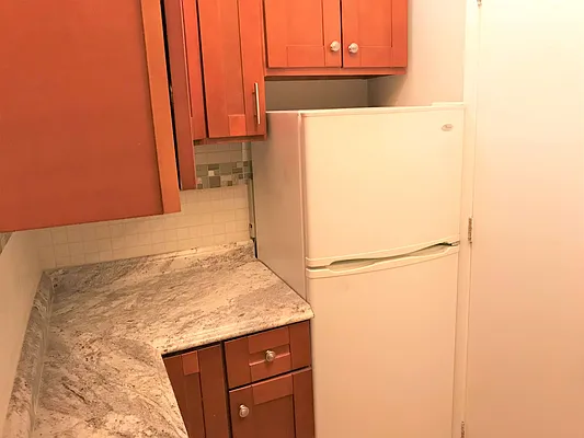 Rented by Bold New York | media 15