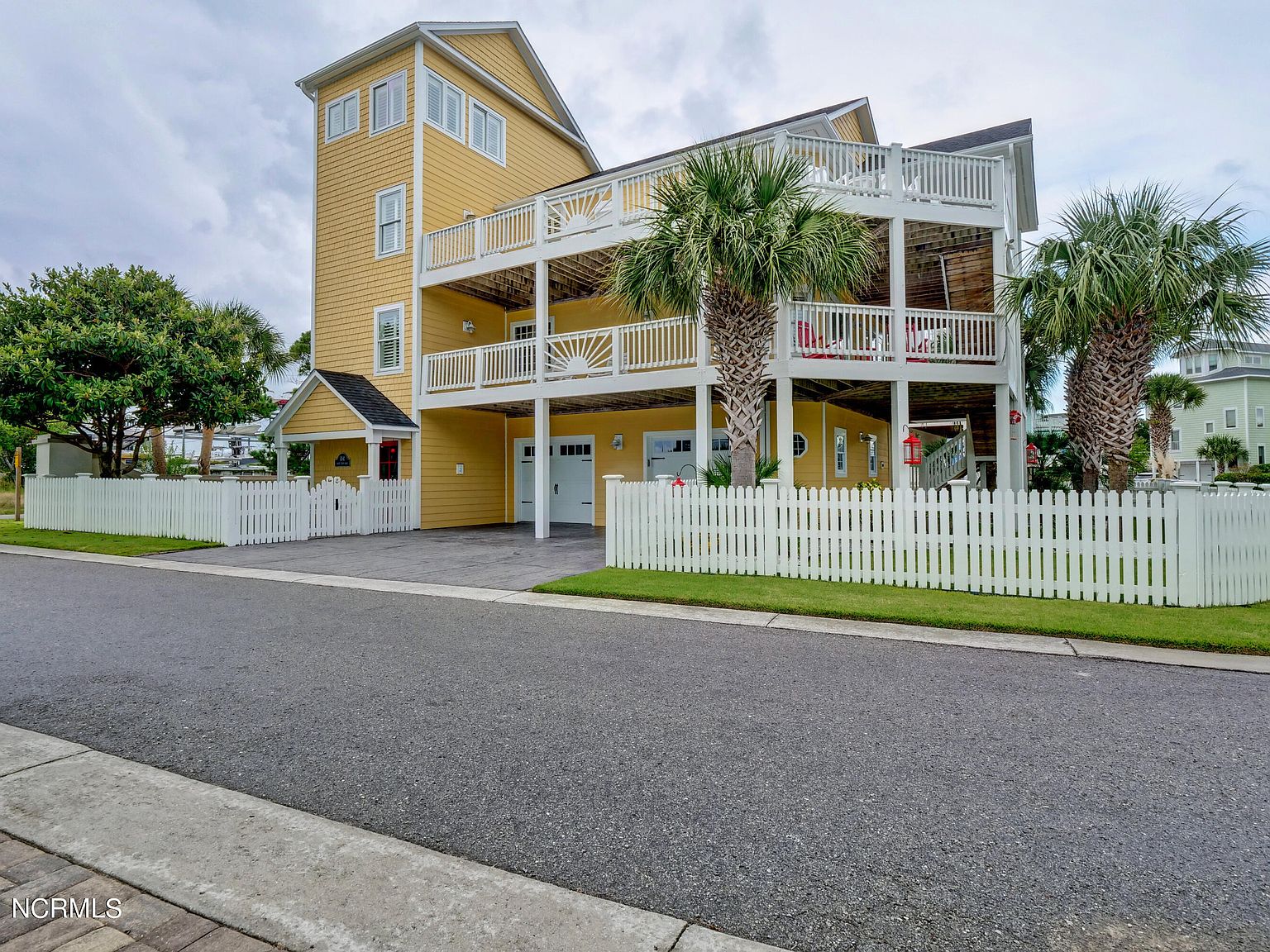 104 Hopetown Road, Carolina Beach, NC 28428 Zillow