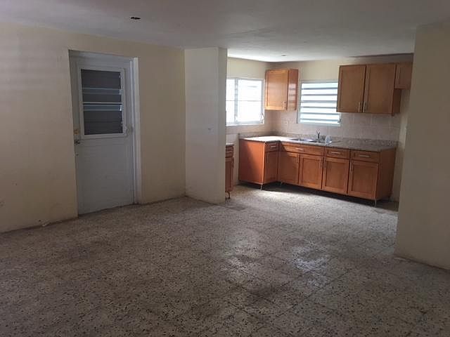 2nd image of 273 Calle Santa Maria