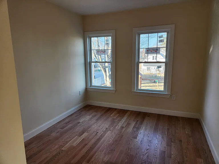 21 Pacific St #2 — Photo 6