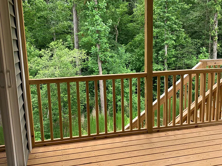 135 Rossell Park Cir — Photo 15