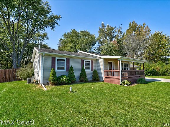 4th image of 6431 N Webster Rd