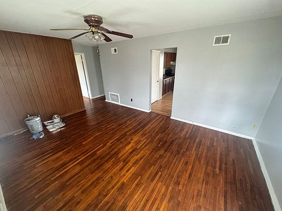 3rd image of 3201 W Ann St