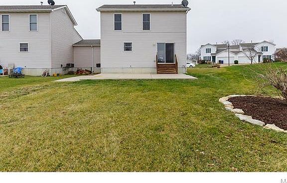 2nd image of 1069 Chesterfield Dr