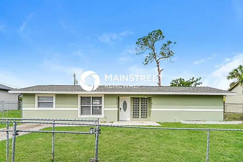 19132 Coconut Rd Photo 1