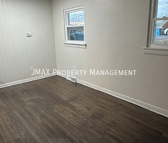 4206 Vermont Ave NW #4206 VERMONT AVE NW — Photo 2