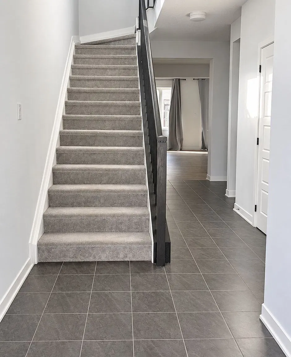 4 bed, $2,690 — Photo 2