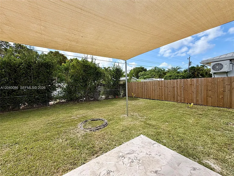 8235 SW 62nd Pl — Photo 33