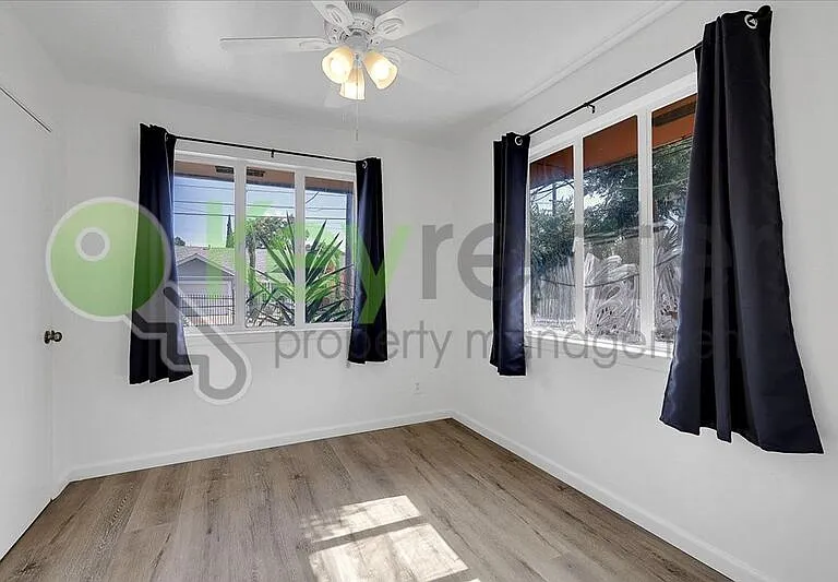 4806 Yosemite Ave #A — Photo 11