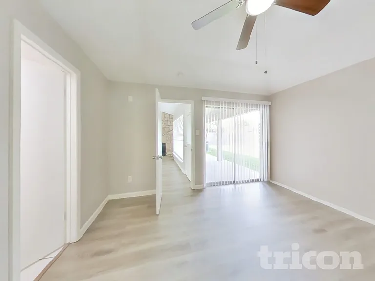 14831 Waterside Dr — Photo 7