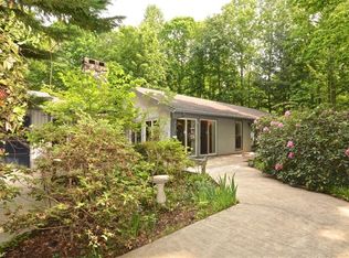 109 Mersey Rd, Greensboro, NC 27406