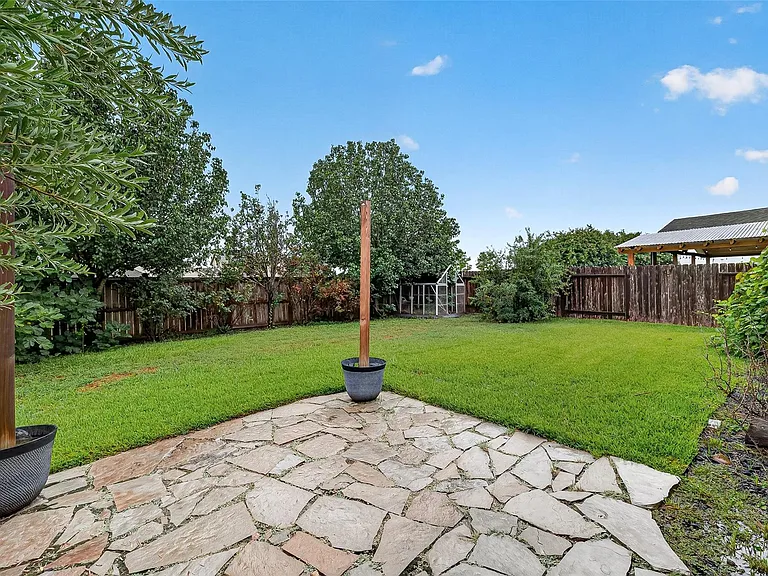 4631 Stolz Trl — Photo 37