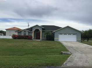 2717 SW Somber Rd, Port Saint Lucie, FL 34953