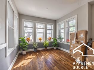 3022 N Avers Ave #1, Chicago, IL 60618
