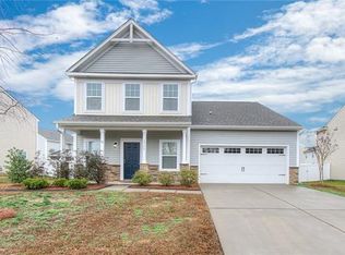 1711 Loropetalum Rd, Charlotte, NC 28215