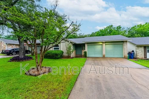 11616 Fast Horse Dr Photo 1