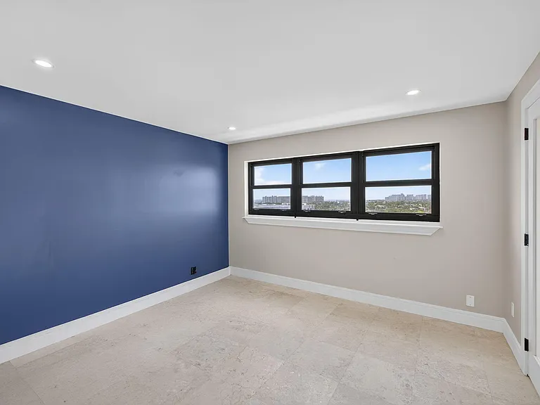 3200 Port Royale Dr N #1205 — Photo 23