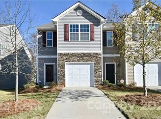 9068 Bradstreet Commons Way, Charlotte, NC 28215