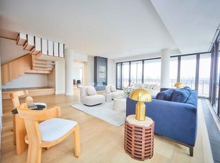 100 Vandam St #20A, New York, NY