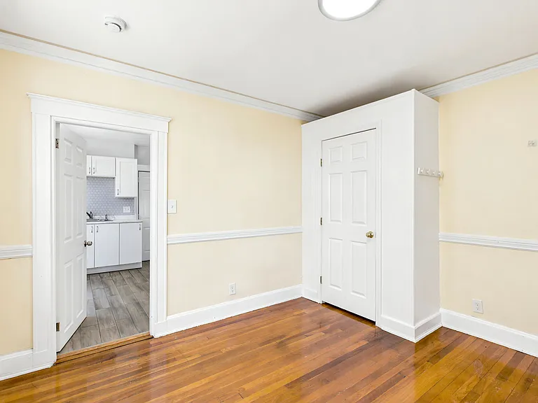 72 Olney St #1 — Photo 6