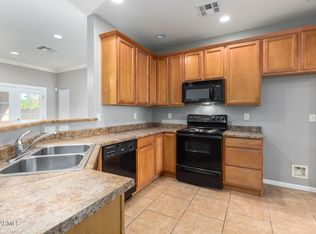 3217 N 68th Ave, Phoenix, AZ 85033