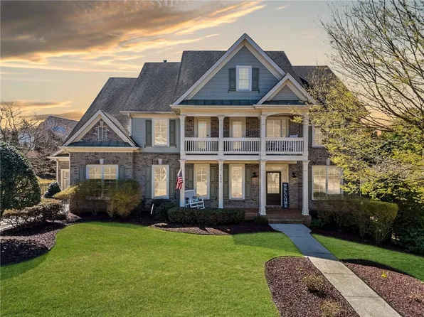 404 N Cascades Cir, Canton, GA 30114