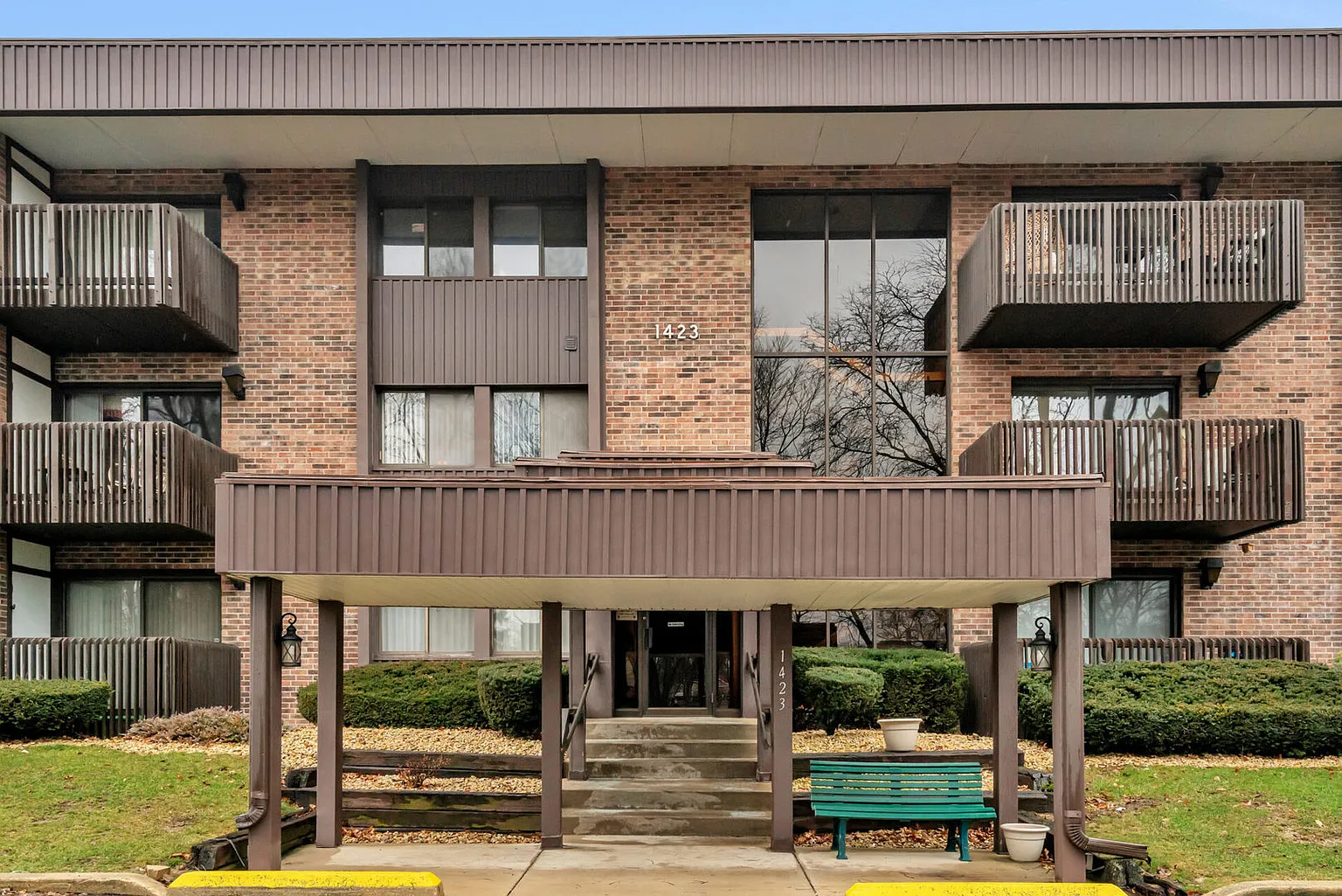 1423 Woodbridge Rd APT 2H photo 1