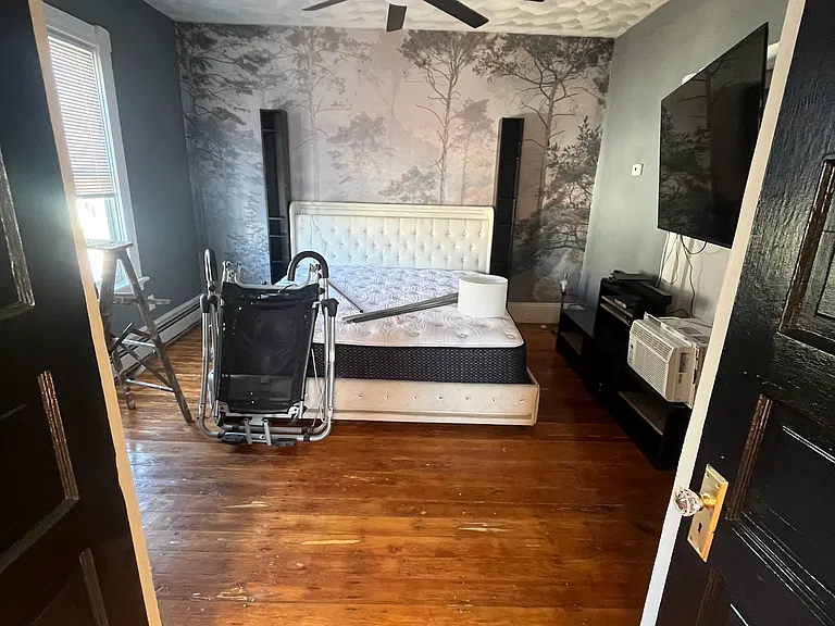 1398 Main St #2F — Photo 6