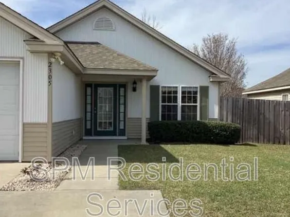 2305 Horizon Ct, Wilmington, NC 28411