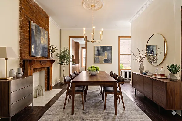 Dining area, photo 1