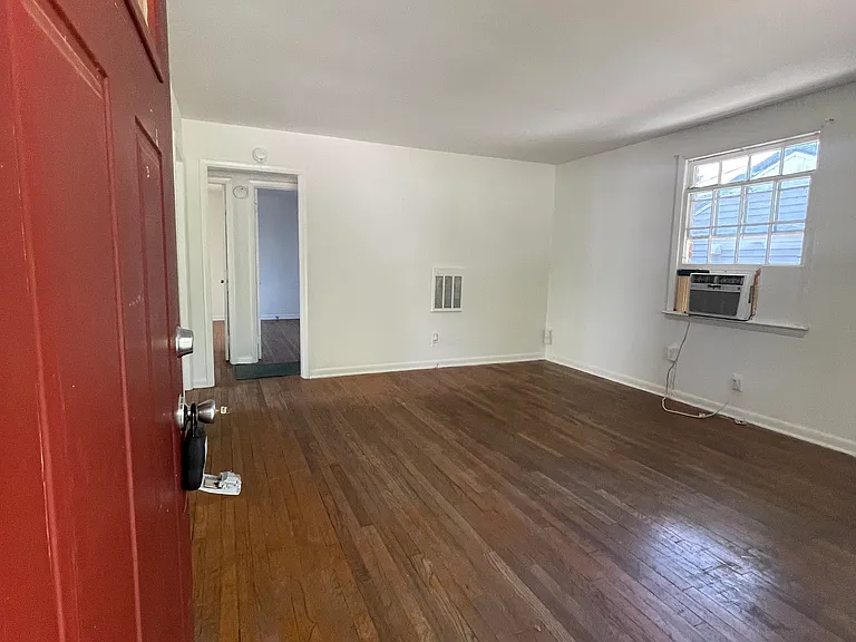 202 Chamberlin St #A — Photo 2