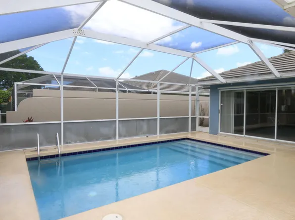 1220 NW Bentley Circle #B, Port St Lucie, FL 34986