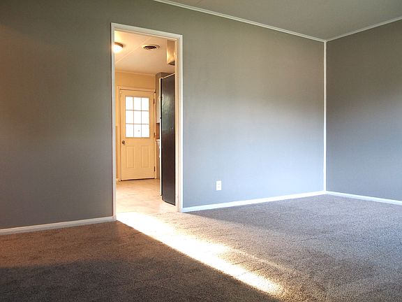 4th image of 105 Homewood Ave