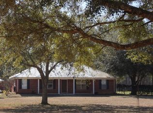 29880 Archie Rd, Elberta, AL 36530