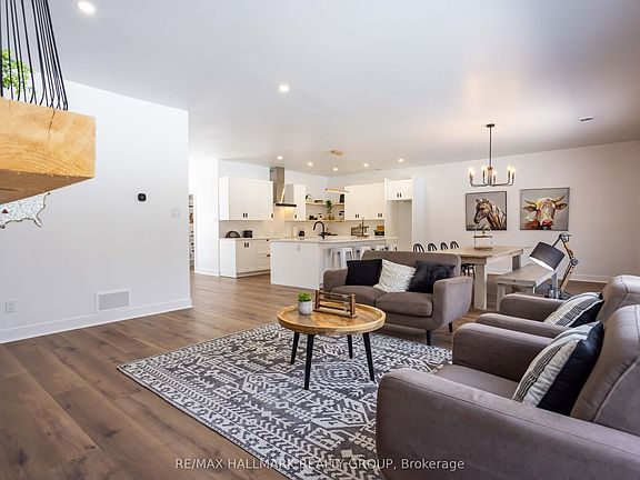 5th image of 3244 Piche Rd