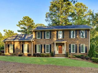 135 Gatewood Dr, Greenwood, SC 29646