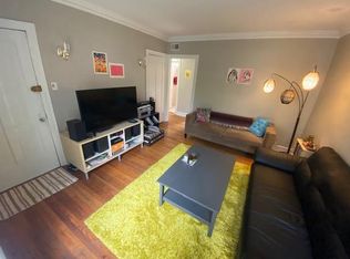 4038 N Southport Ave APT 2W, Chicago, IL 60613