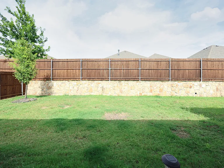 4012 Mockingbird Ln — Photo 28