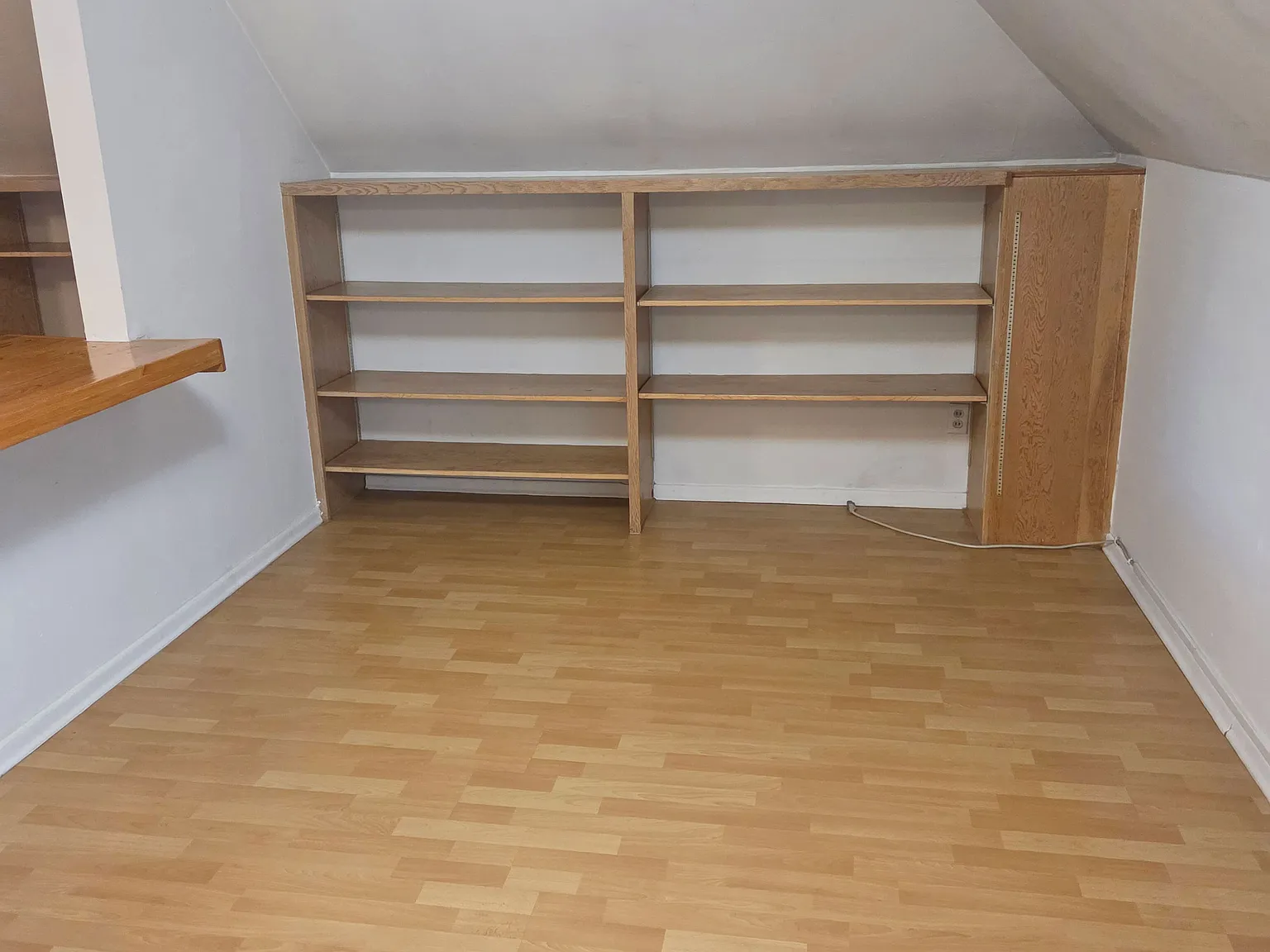 Studio, $790 — Photo 3