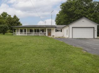 N9101 Stone School Rd, East Troy, WI 53120