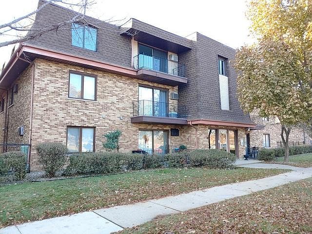 1st image of 10820 Kilpatrick Ave APT 3SE