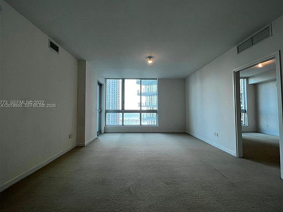 5th image of 300 S Biscayne Blvd #T-1606