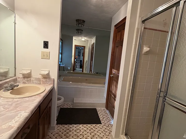 2148 Castleway Ct — Photo 3