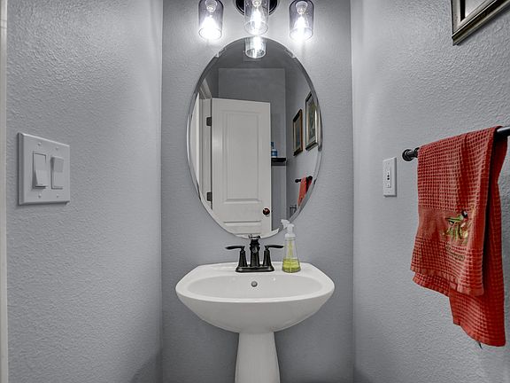 4th image of 10614 Rhinestone Dr