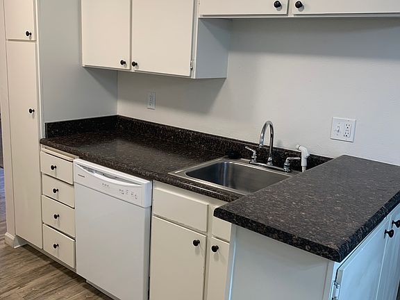 2nd image of 700 Crater Lake Ave #14771682