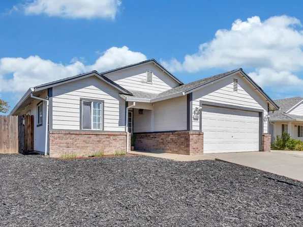 759 Moose Creek Way, Galt, CA 95632