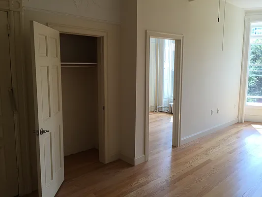 Rented by RES New York | media 26