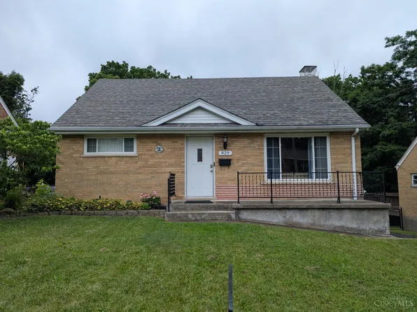 829 Ivyhill Dr, Cincinnati, OH 45238