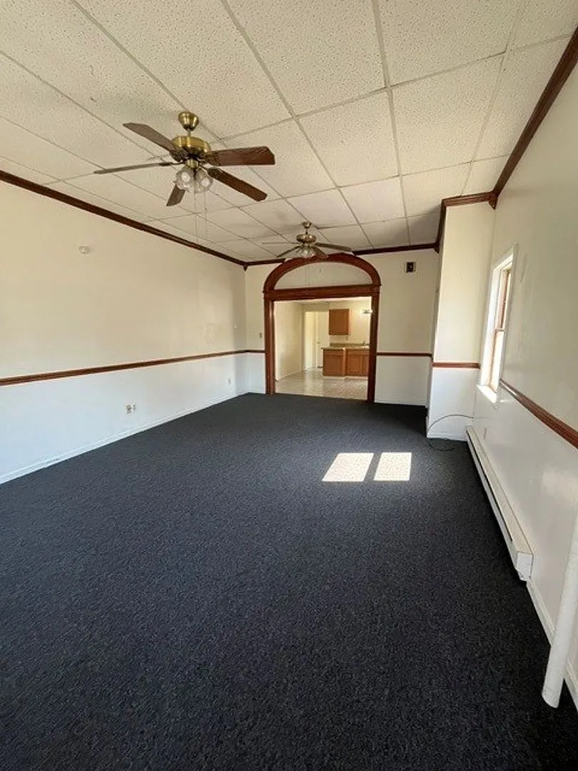 38 Clay Street — Photo 2